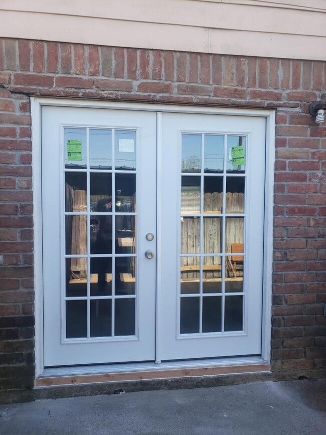 Building Photo - 7839 Fuqua St