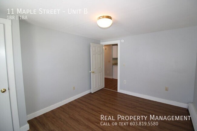 Building Photo - 11 Maple St