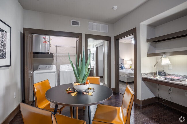 1BR,1BA-782SF-Dining Room - Ten Pines at Summerwood