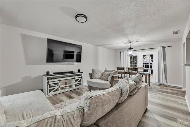 Foto del edificio - 3413 N 22nd St