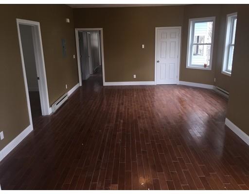 Primary Photo - 293 Belmont St