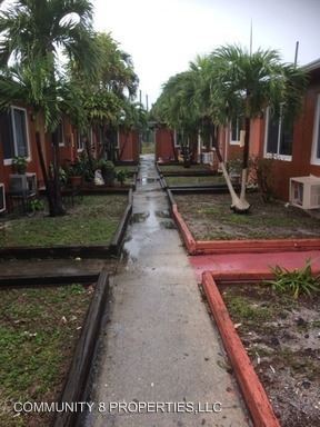Foto del edificio - 905 NW 12th Ave