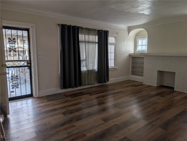 Foto del edificio - 924 Helmsdale Rd