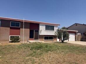 Building Photo - 589 Oquirrh Ave