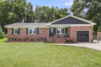 Building Photo - 6305 Lucille Dr