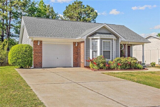 Foto del edificio - 9533 Gooden Dr