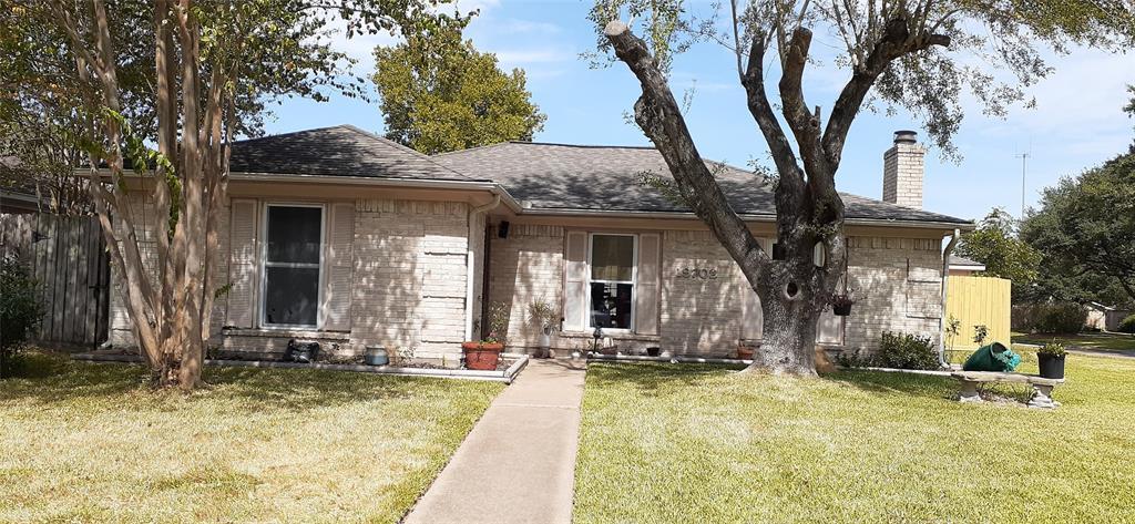 Foto principal - 19702 Horseshoe Lake Ln