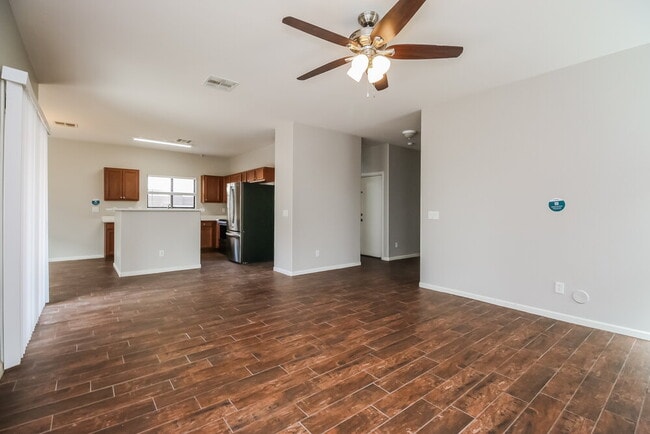 Foto del edificio - 2233 E 27th Ave