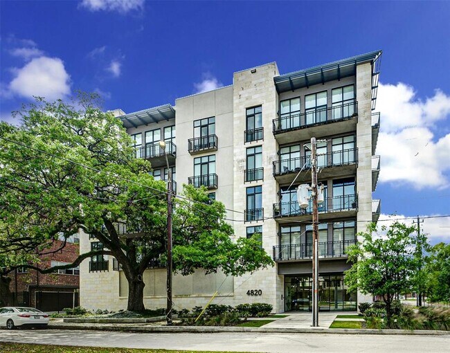 4820 Caroline St Unit 301, Houston, TX 77004 Condo for Rent in