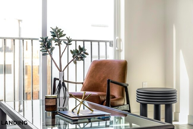 Foto del edificio - 1000 Island Breeze St