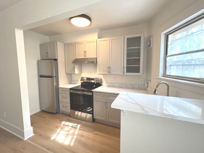 Foto del edificio - 3804 S Edmunds St