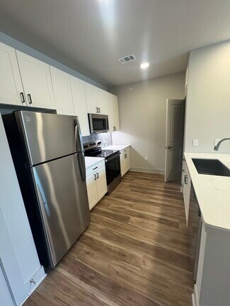 Building Photo - 12424 Lava Wy