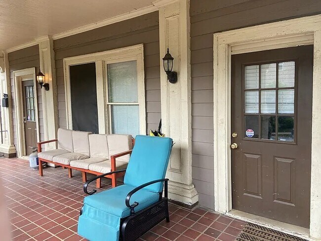 Foto del edificio - 378 Angier Ave NE