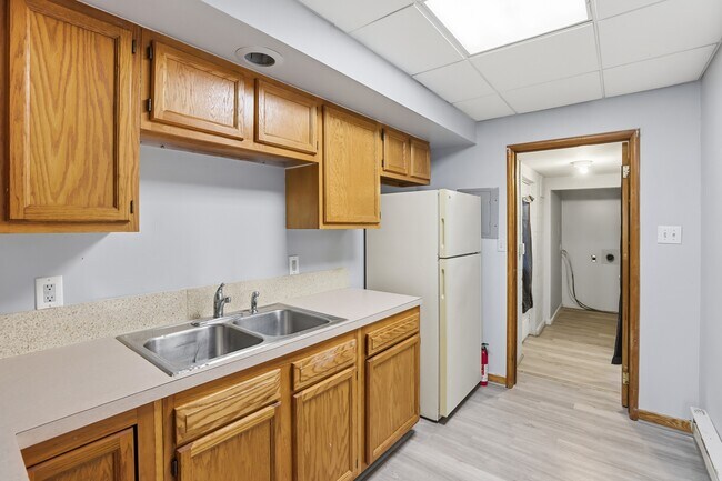 Foto del edificio - 303 N Mulberry St