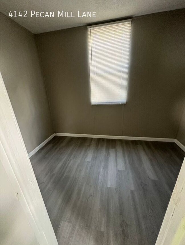 Photo - 4142 Pecan Mill Ln House