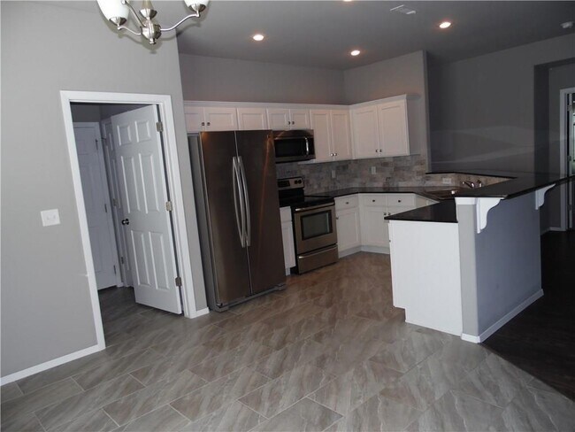 Foto del edificio - 303 Wood Creek St