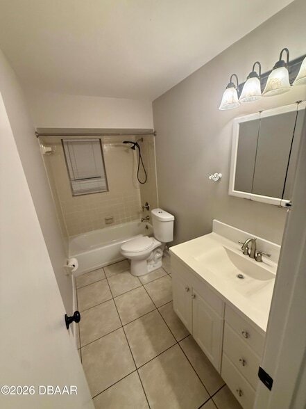 Building Photo - 139 Highland Ave