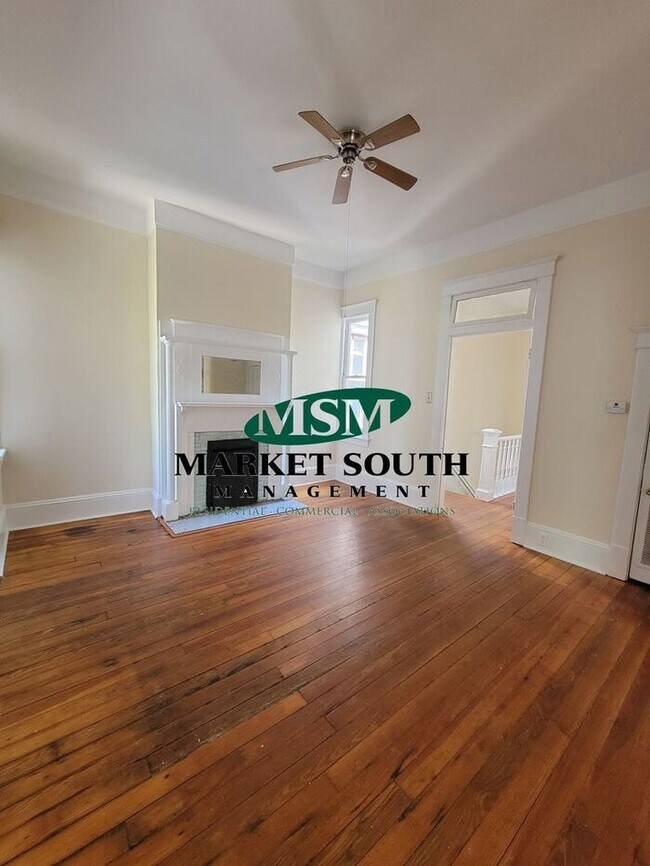 Building Photo - 915 Abercorn St