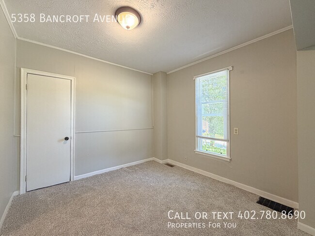 Foto del edificio - 5358 Bancroft Ave