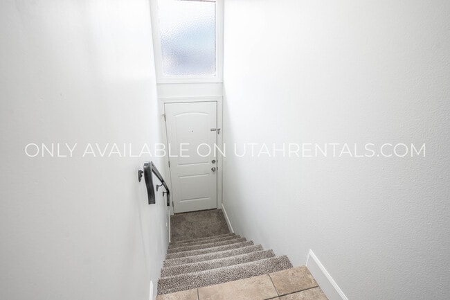 Foto del edificio - 338 Cedarwood Dr
