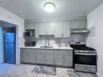 Foto principal - 237-18 92nd Rd