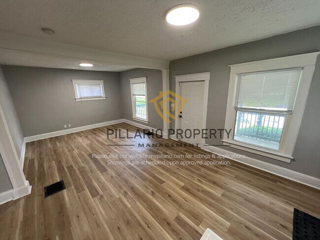 Foto del edificio - Renovated 2 Bedroom 2 Bathroom  available ...