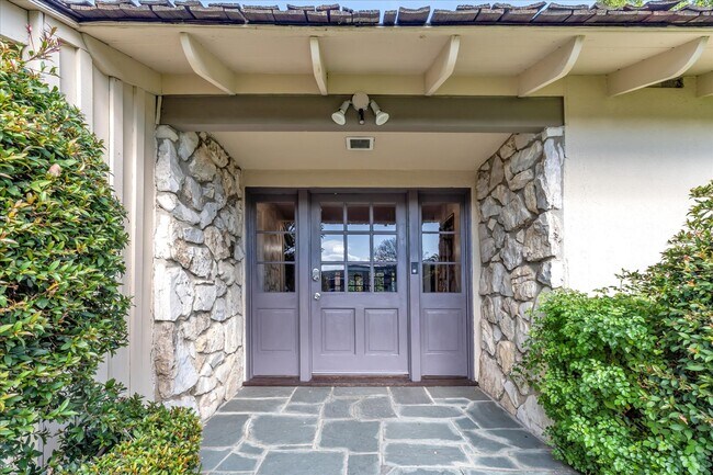 Foto del edificio - 16553 Hartsook St