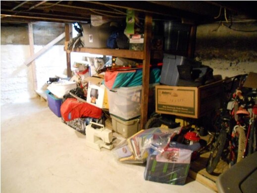 Building Photo - 28 Van Dam Ave