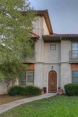 Foto del edificio - 3637 Crestline Rd