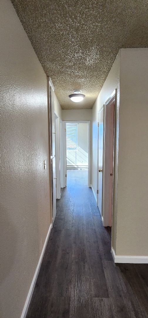 Foto del edificio - North Camino Alto - 255