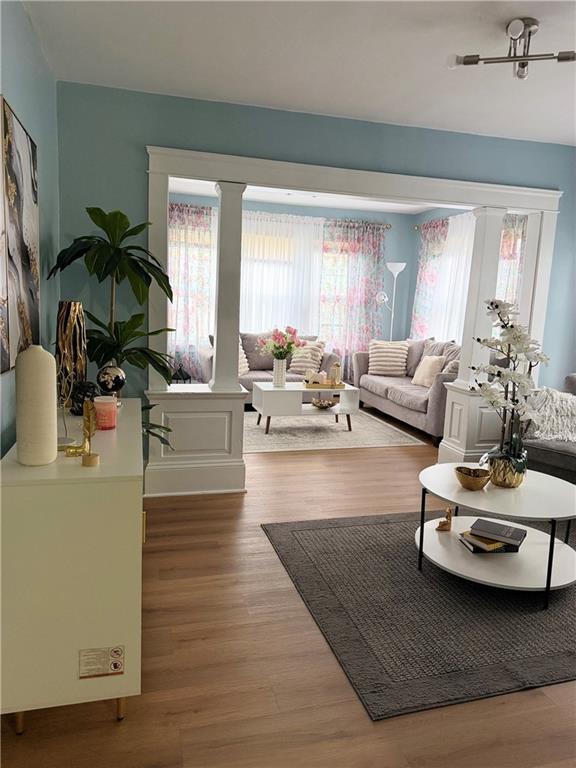 Foto del edificio - 694 Killingly St