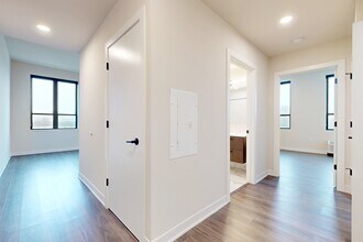 Interior Photo - Roxford at The Crosswalks