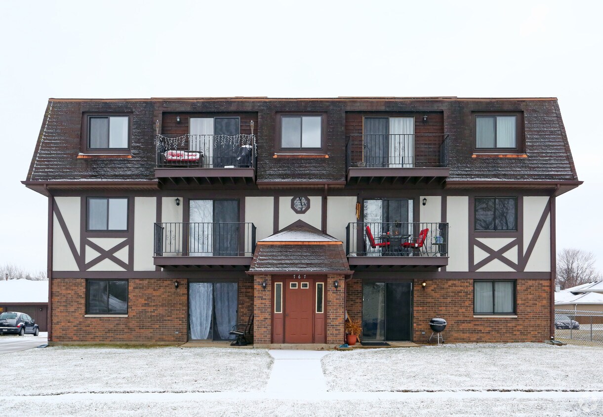 Foto del edificio - 767 Lippert Ln