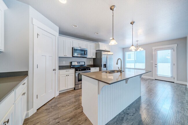Foto del edificio - 13124 Tower Ridge Dr