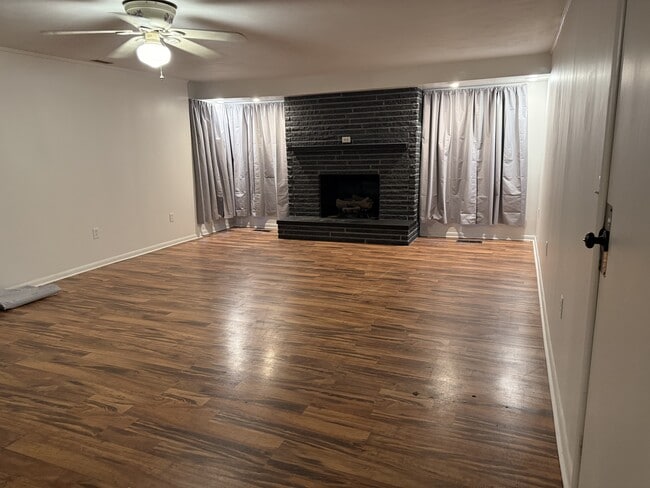 Building Photo - 3414 S 5th St