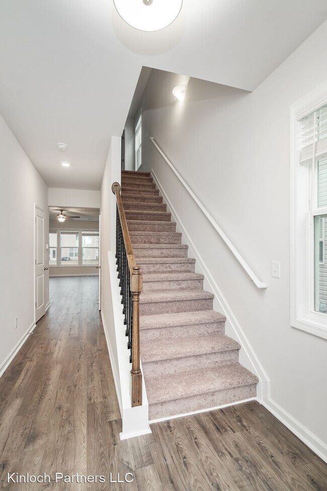 Foto del edificio - 4 br, 2.5 bath House - 760 Justify Loop