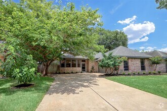 Building Photo - 17030 Spruce Run Dr