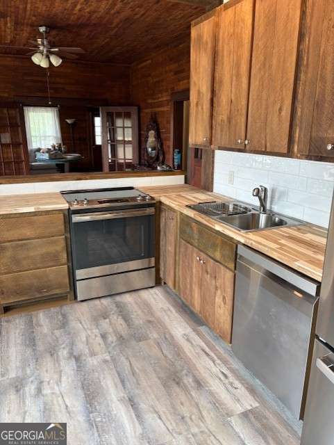 Foto del edificio - 80 N Bell St