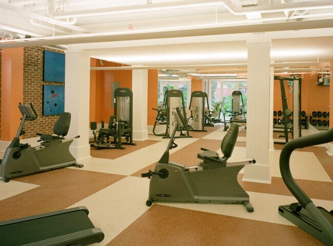 Foto del edificio - Spacious 2bed 2bath Condo in Downtown