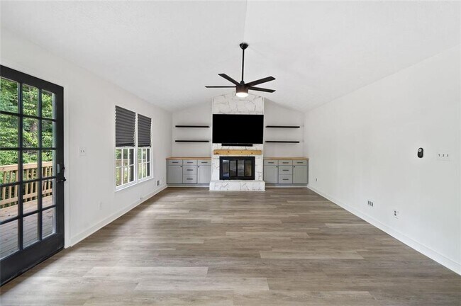 Foto del edificio - 4205 Mabry Rd