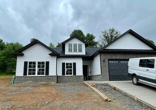 Building Photo - 104 Ervin Lp