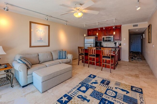 Building Photo - 2506 N Rocky Point Dr