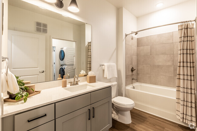 1Br, 1Ba, 726 Sqft - Ora