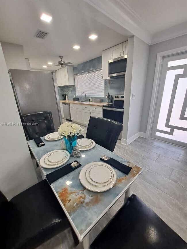 Foto del edificio - 2242 Polk St