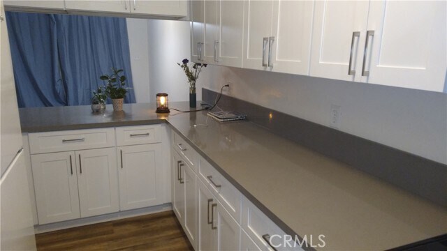 Building Photo - 6979 Palm Ct