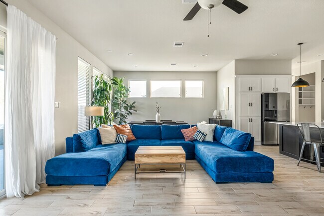 Foto del edificio - 124 Mendocino Ln