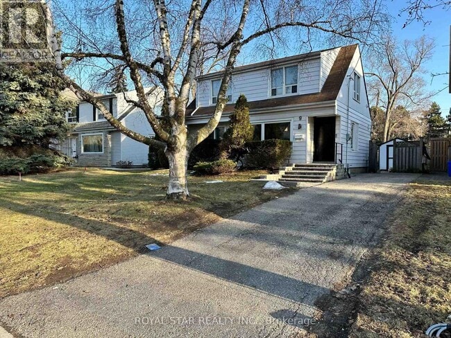 Building Photo - 9 Roycrest Ave