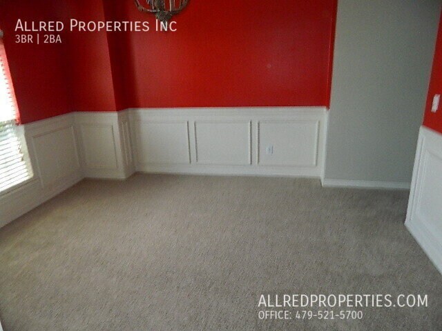 Foto del edificio - 4924 Waverly Rd