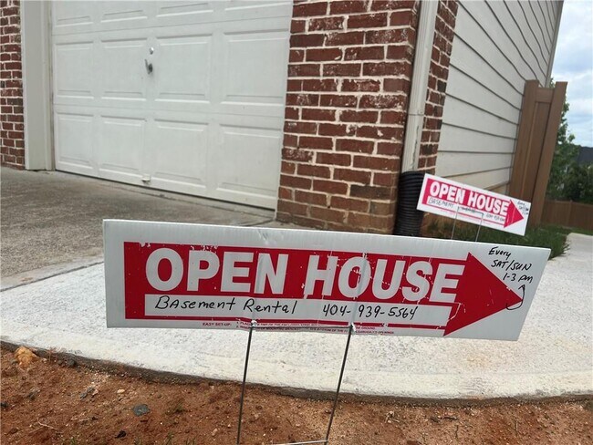 Foto del edificio - 3152 Daleview Way SW