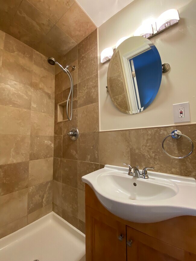Master Bath - 86 Madison Ave